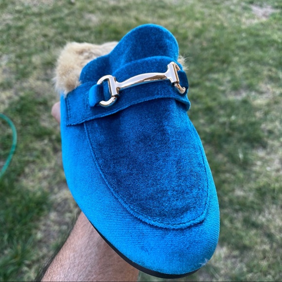 Cute cozy fury clog sandals by Steve Madden - Picture 3 of 8